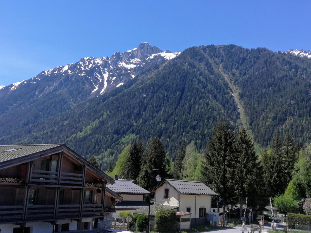 Le Chamoniard Volant Hostel Chamonix Exterior photo