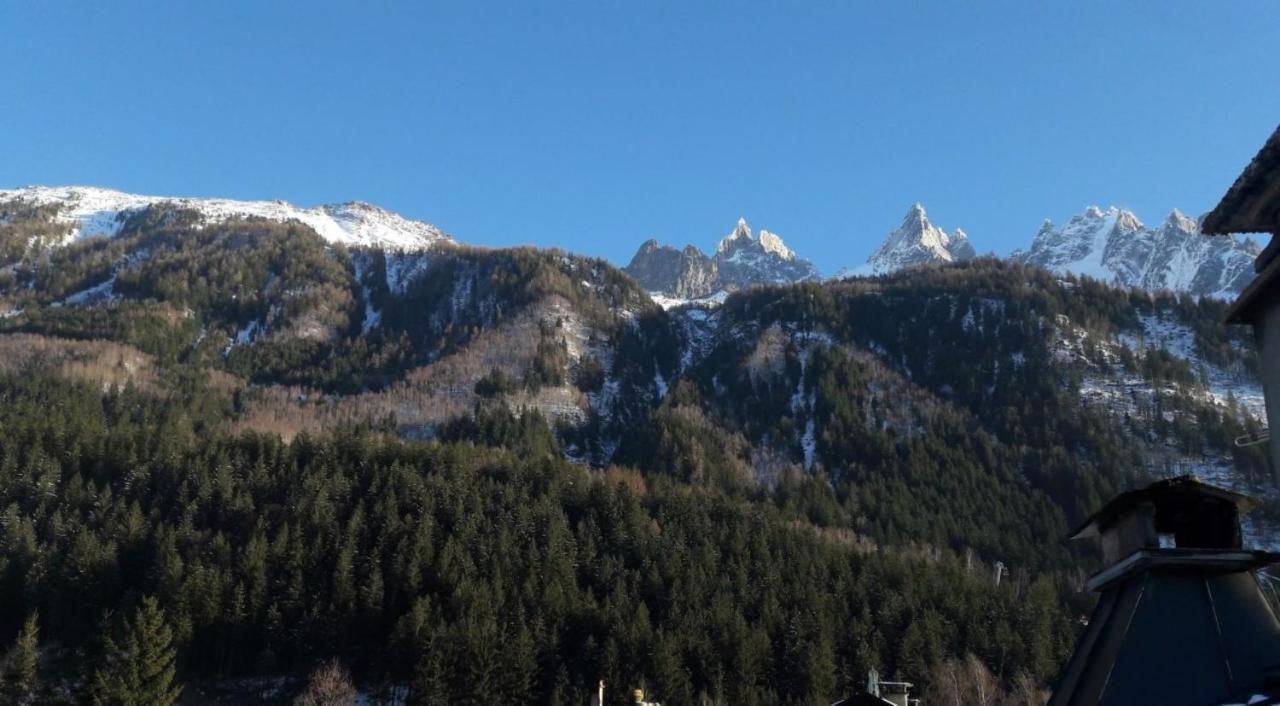 Le Chamoniard Volant Hostel Chamonix Exterior photo